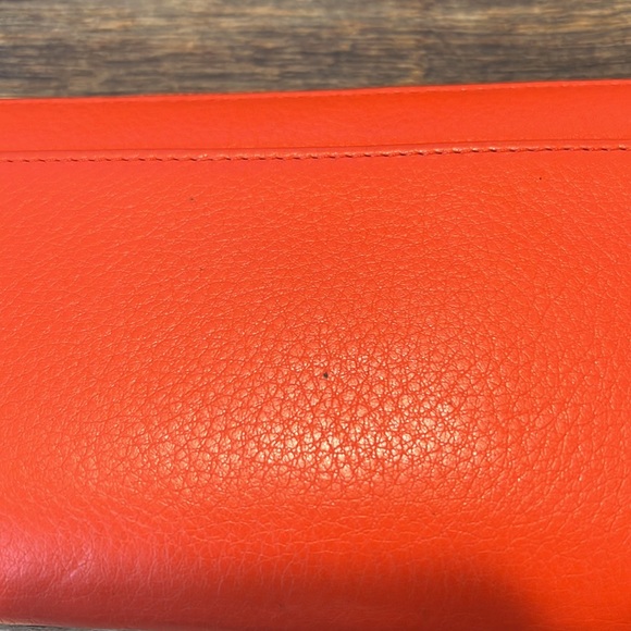 Rarely used Kate Spade Leather Wallet - Picture 7 of 8